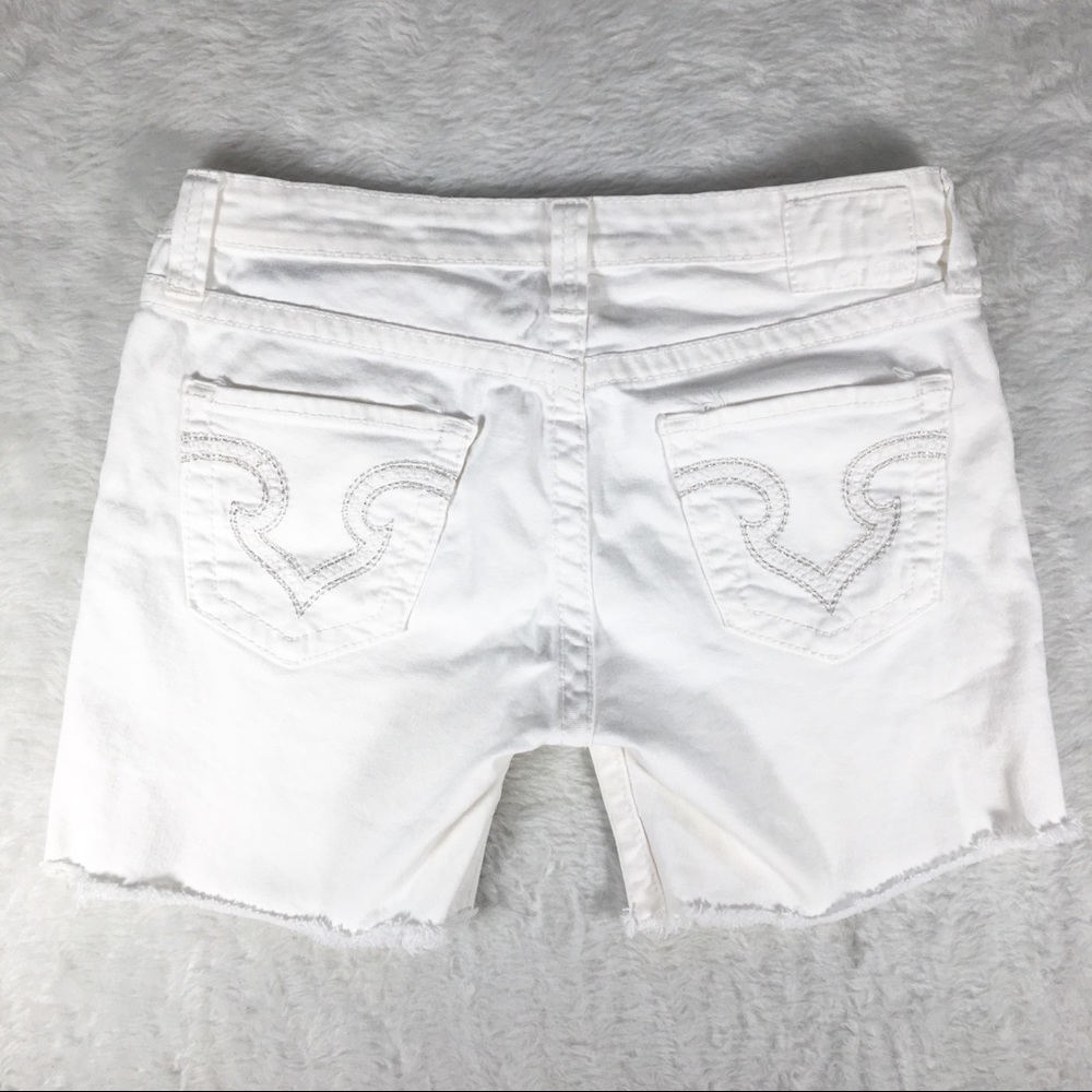 Big Star Rikki Low Rise White Cutoff Jean Shorts - Picture 2 of 8